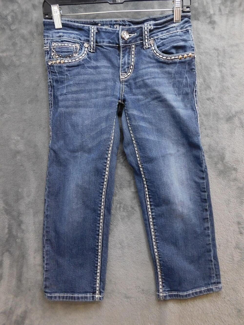 L.A idol Jeans Juniors 5 Blue Capri Slim Studded Embroidered Denim 18 Inseam